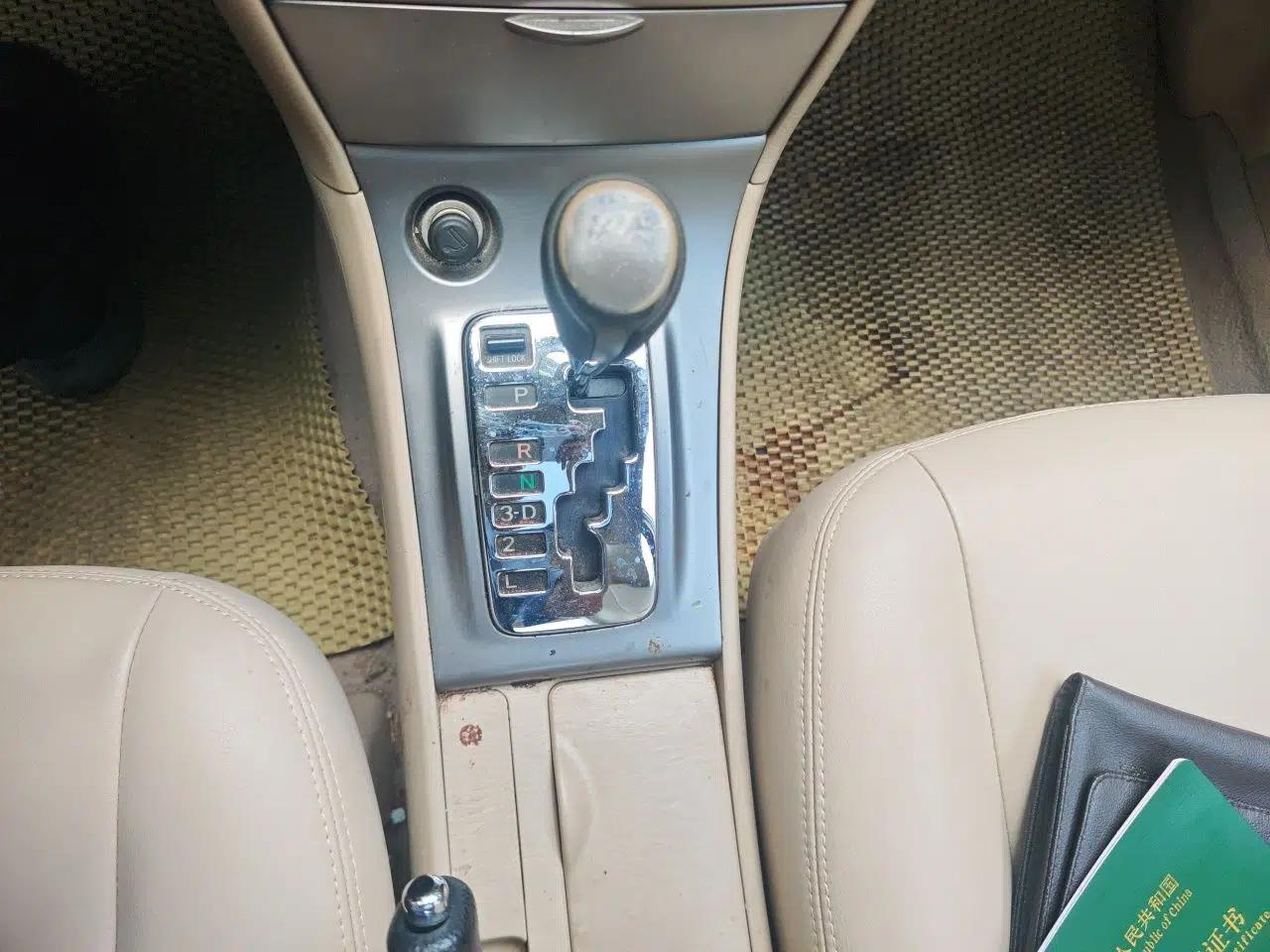 Toyota Corolla EX 2013 1.6L Automatic Luxury Edition — миниатюра 14