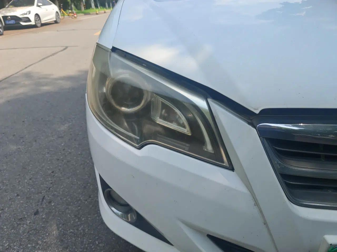 Toyota Corolla EX 2013 1.6L Automatic Luxury Edition — миниатюра 7