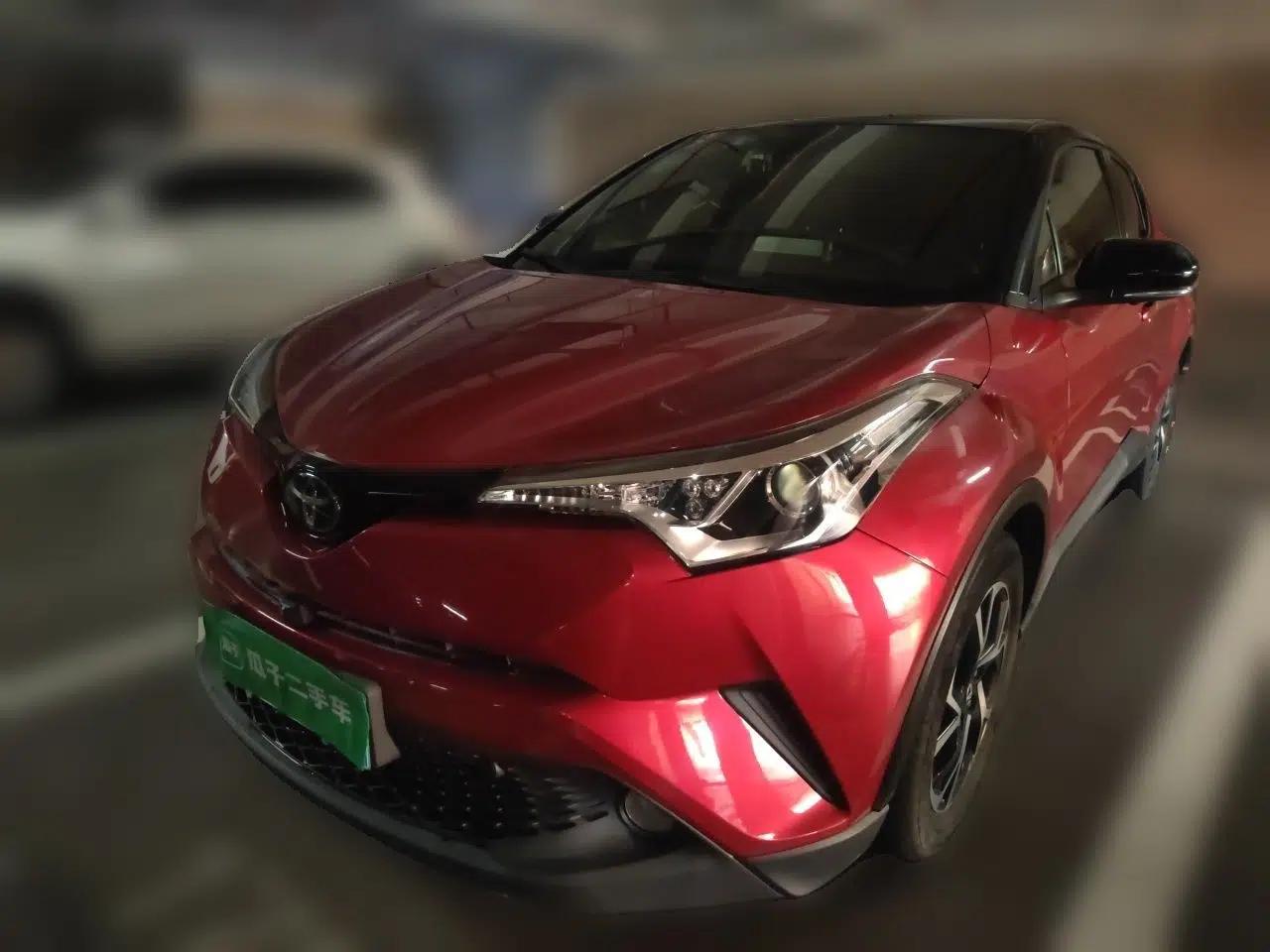 Toyota C-HR 2018 2.0L Leading with Sunroof China VI Standard — миниатюра 1
