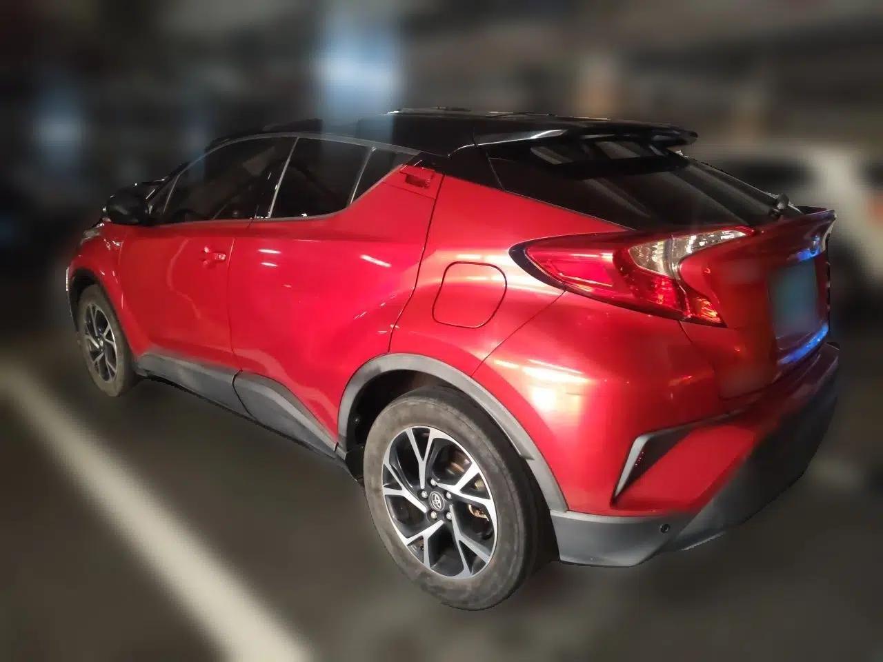 Toyota C-HR 2018 2.0L Leading with Sunroof China VI Standard — миниатюра 4