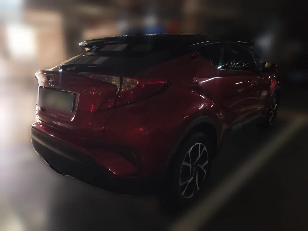 Toyota C-HR 2018 2.0L Leading with Sunroof China VI Standard — миниатюра 6