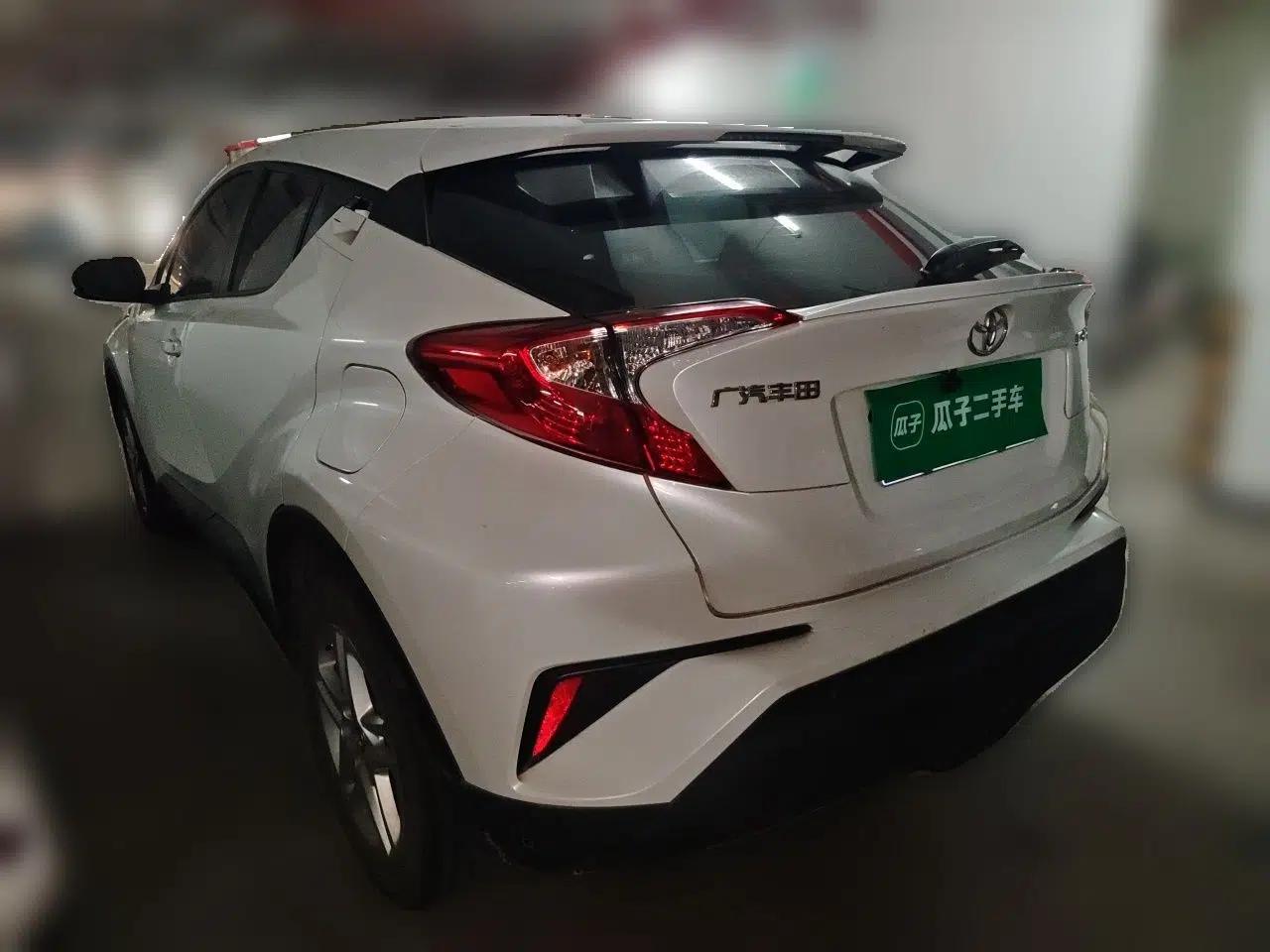 Toyota C-HR 2021 2.0L Comfort Edition — миниатюра 4