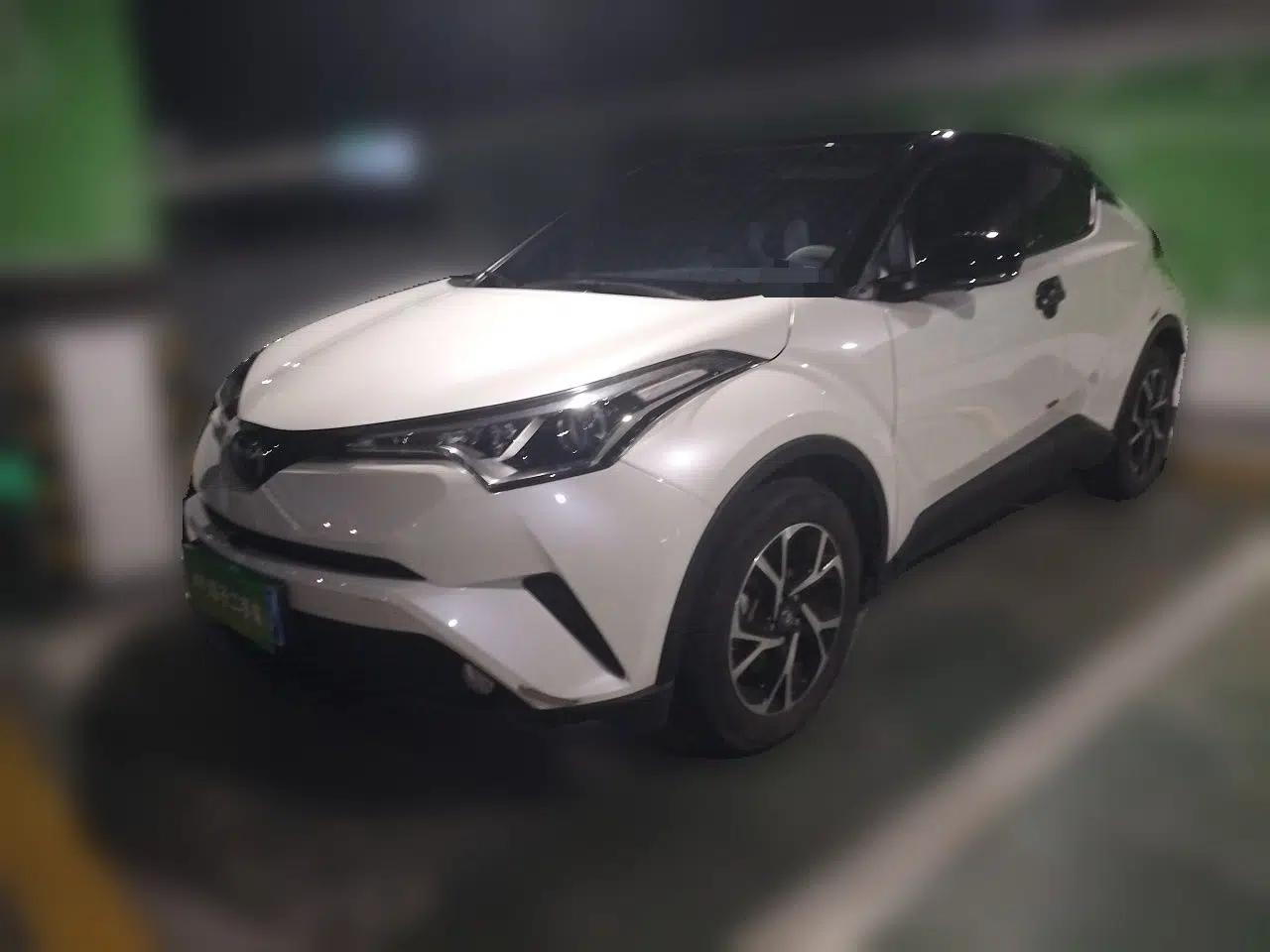 Toyota C-HR 2020 2.0L Leading Edition — миниатюра 1