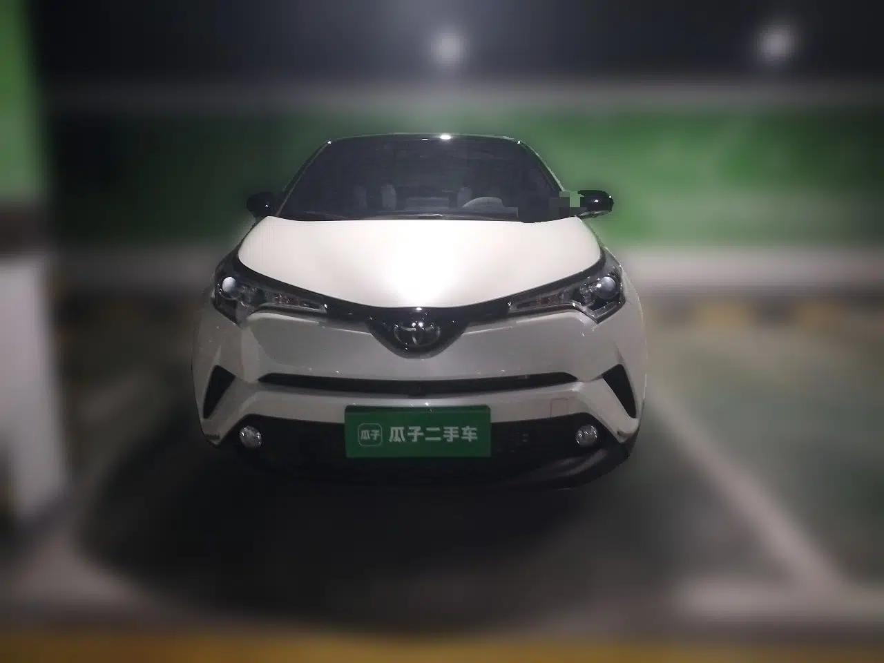 Toyota C-HR 2020 2.0L Leading Edition — миниатюра 2
