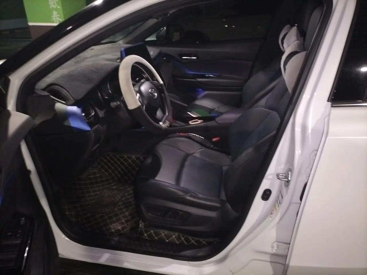 Toyota C-HR 2020 2.0L Leading Edition — миниатюра 16