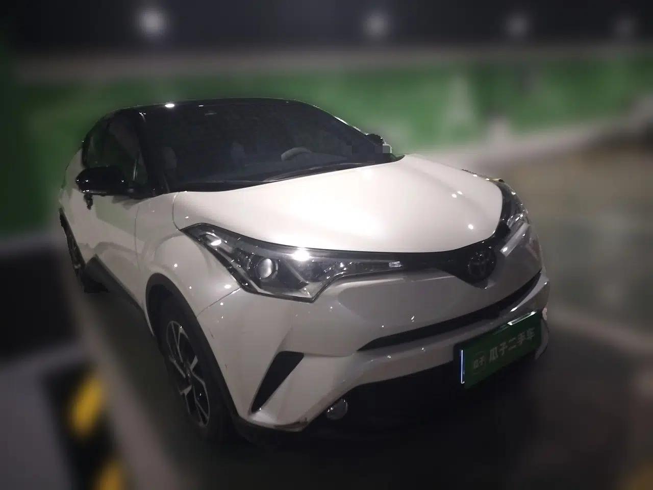 Toyota C-HR 2020 2.0L Leading Edition — миниатюра 3
