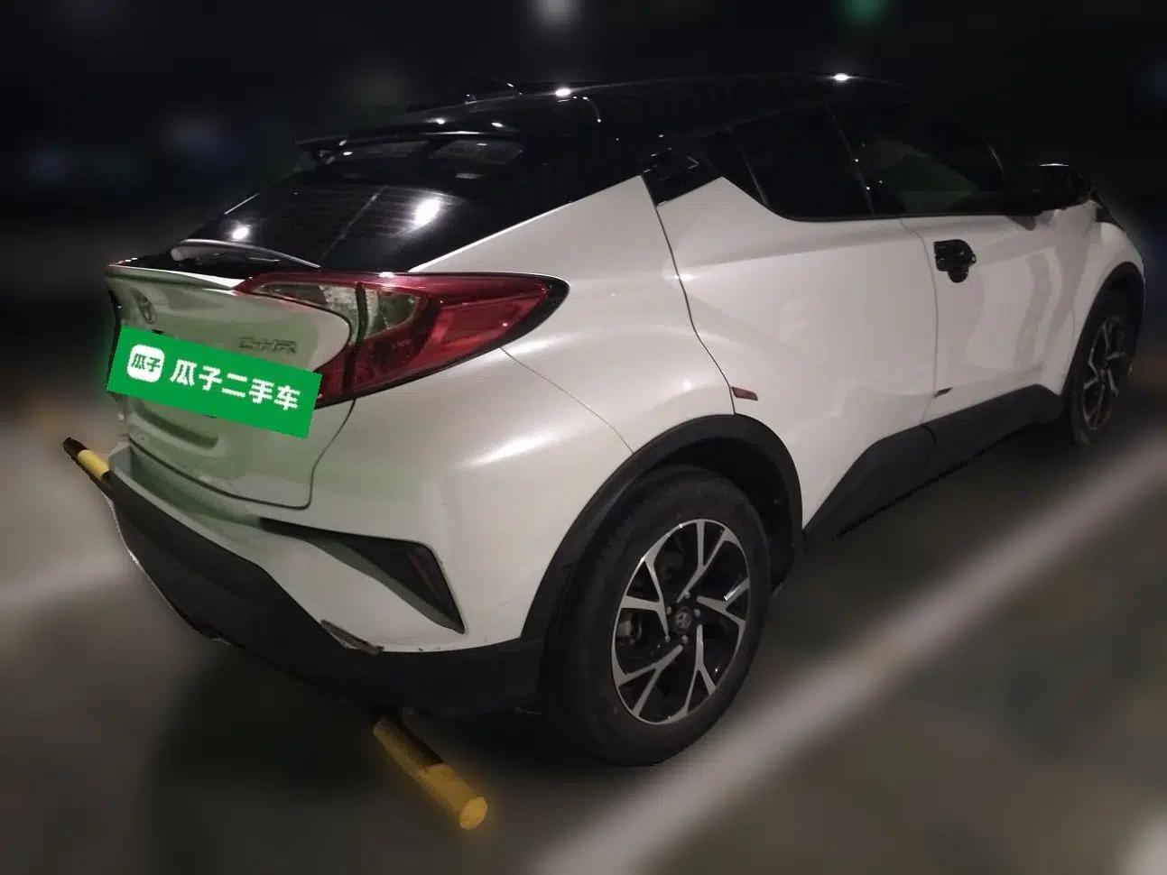 Toyota C-HR 2020 2.0L Leading Edition — миниатюра 6