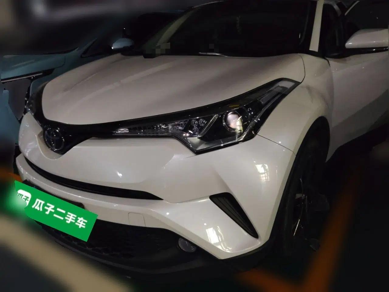 Toyota C-HR 2020 2.0L Leading Edition — миниатюра 1