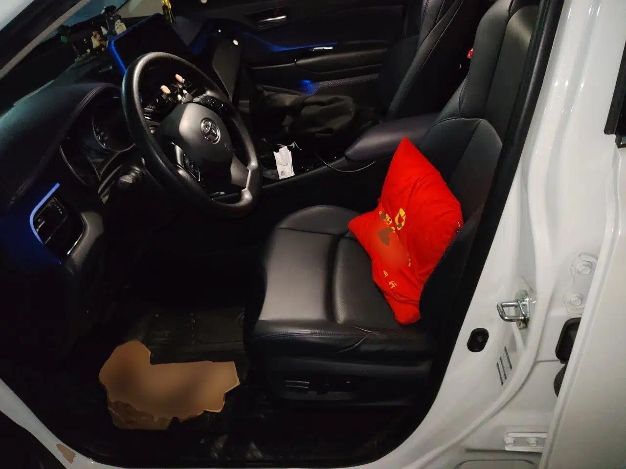 Toyota C-HR 2020 2.0L Leading Edition — миниатюра 15