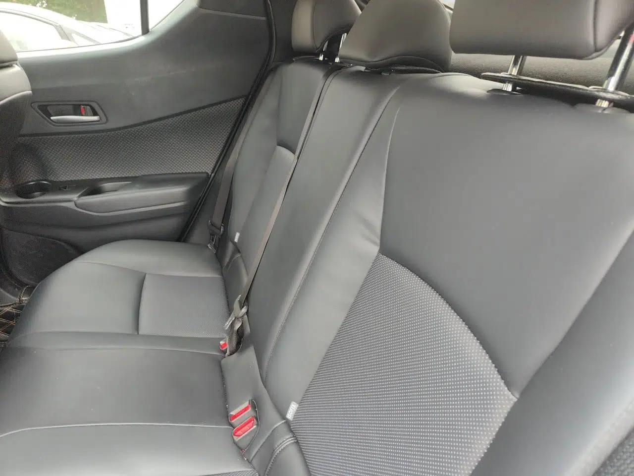 Toyota C-HR 2021 2.0L Luxury Edition — миниатюра 17