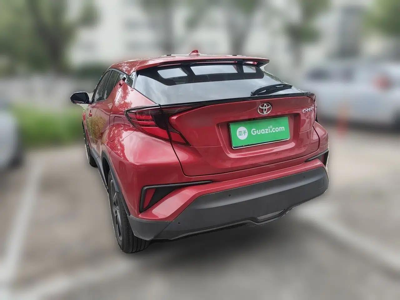 Toyota C-HR 2021 2.0L Luxury Edition — миниатюра 4