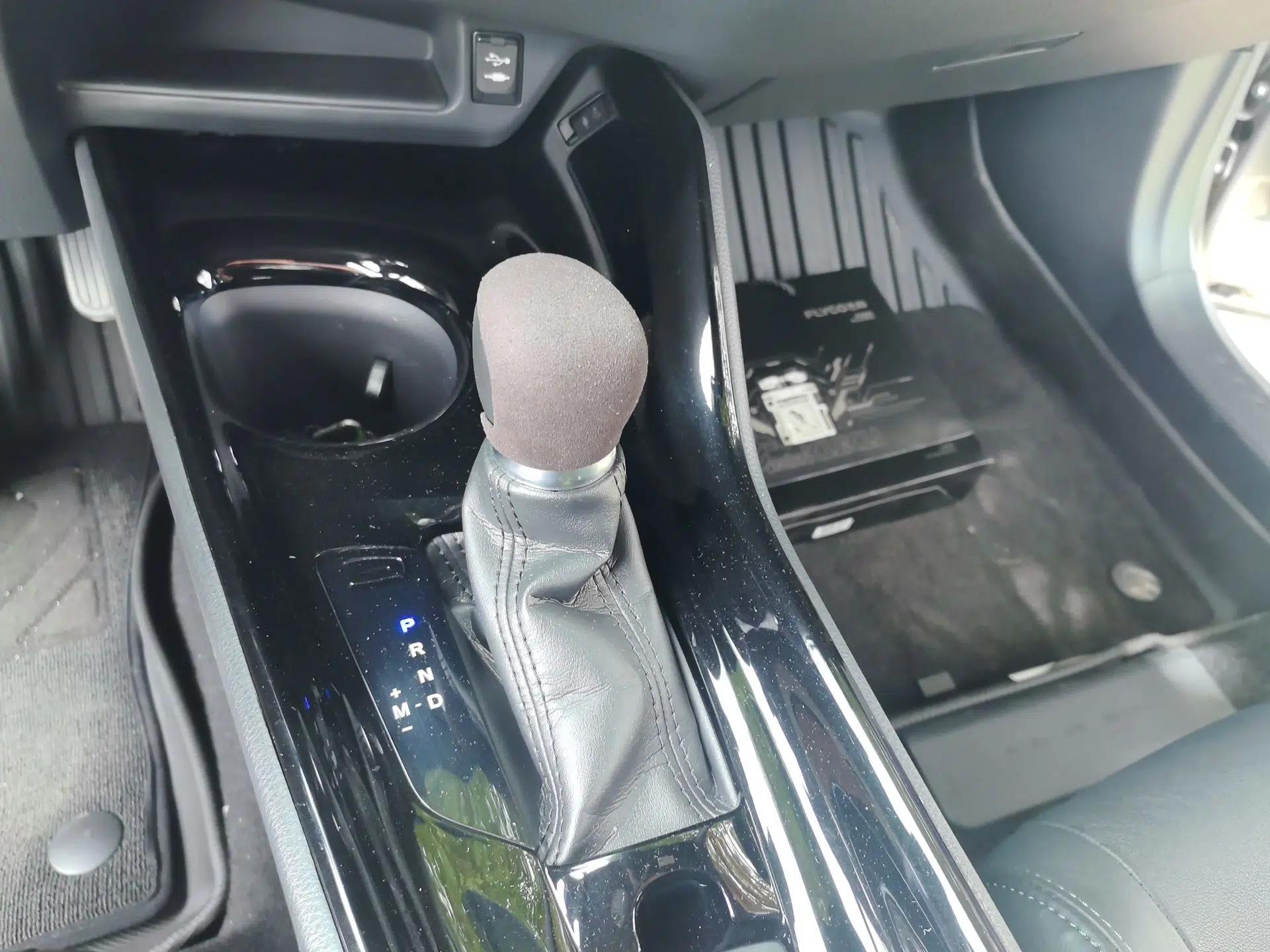 Toyota IZOA 2018 2.0L Yichi Edition China V Standard — миниатюра 14