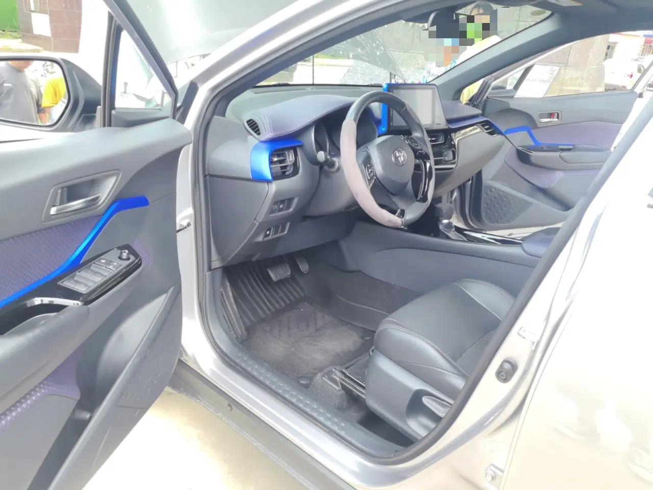 Toyota IZOA 2018 2.0L Yichi Edition China V Standard — миниатюра 16