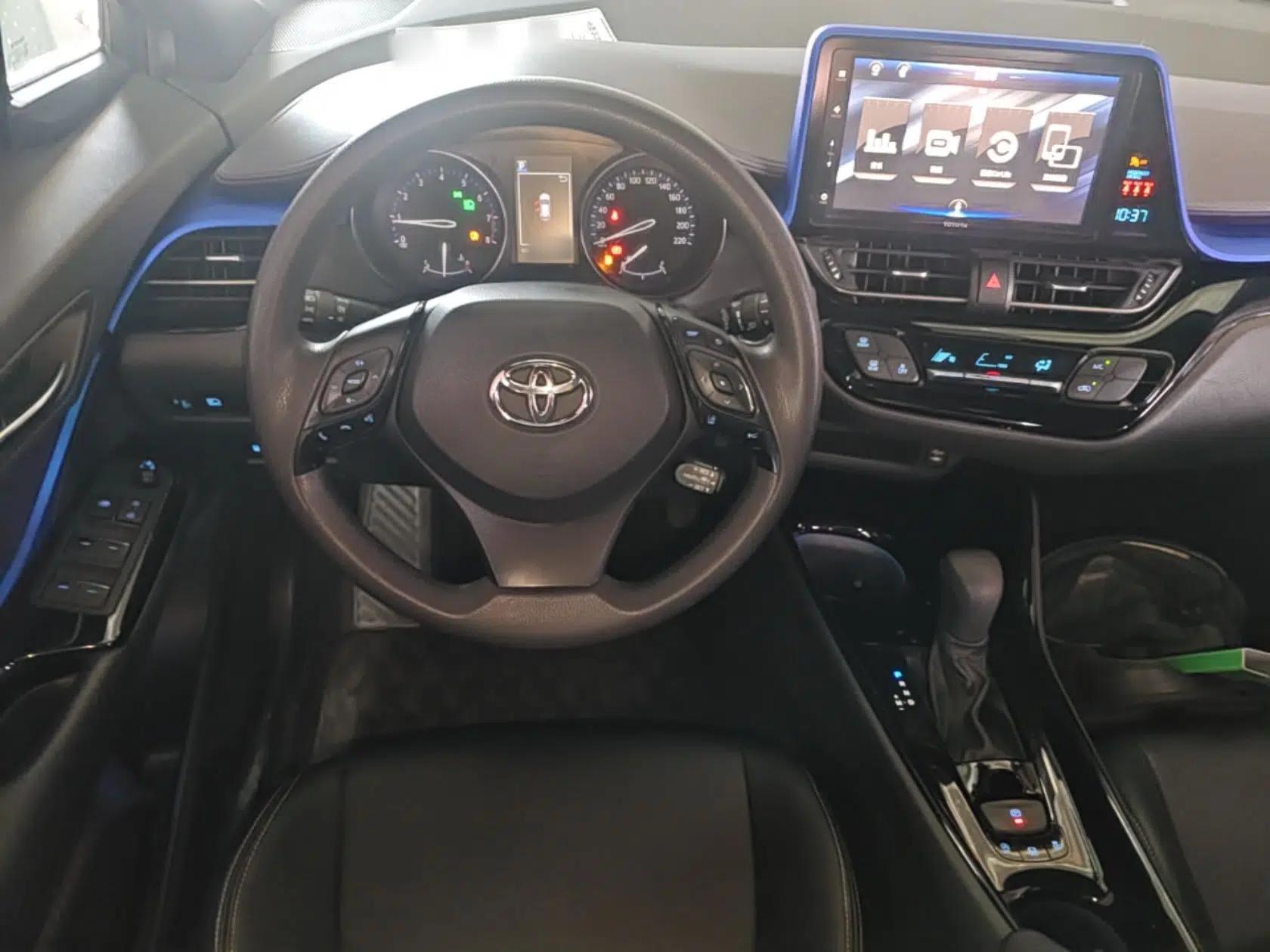 Toyota IZOA 2020 2.0L Enjoy Edition — миниатюра 13