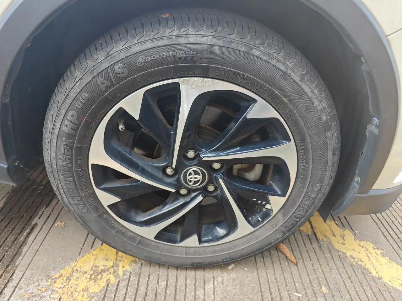 Toyota IZOA 2018 2.0L Yichi Edition China V Standard — миниатюра 8