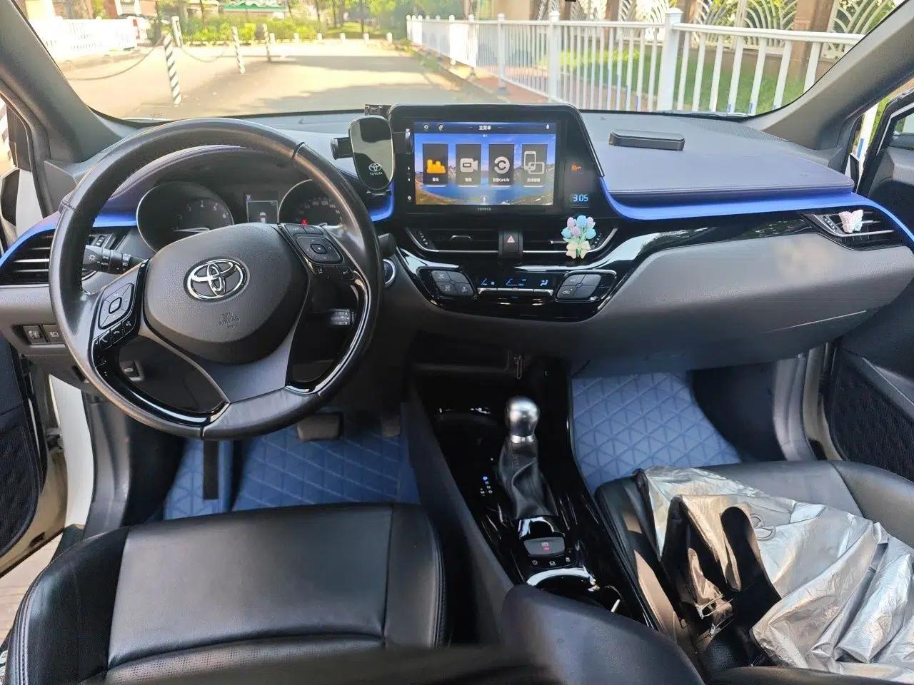 Toyota IZOA 2018 2.0L Yichi Edition China V Standard — миниатюра 9