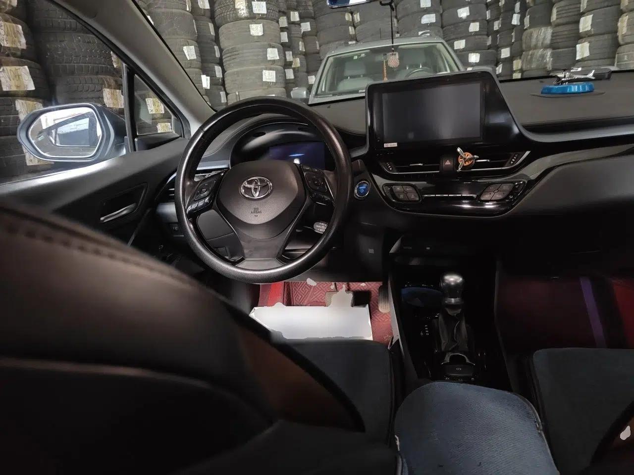 Toyota IZOA 2021 Dual-Motor 2.0L Yichi Edition — миниатюра 10