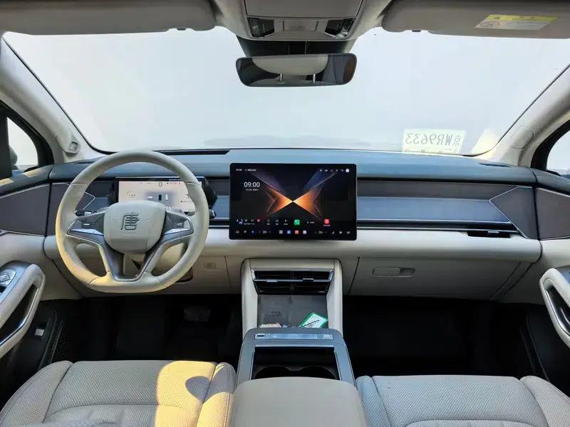Tang L EV 2025 Model 600KM Four-Wheel Drive LiDAR Flagship Edition — миниатюра 15