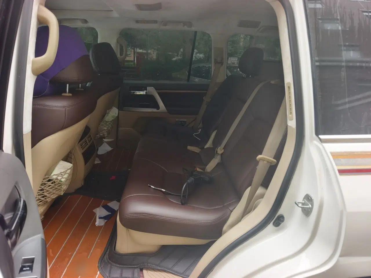 Toyota Land Cruiser 2012 4.0L Automatic VX — миниатюра 17