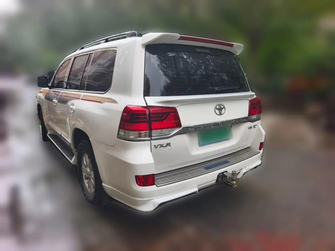 Toyota Land Cruiser 2012 4.0L Automatic VX — миниатюра 4