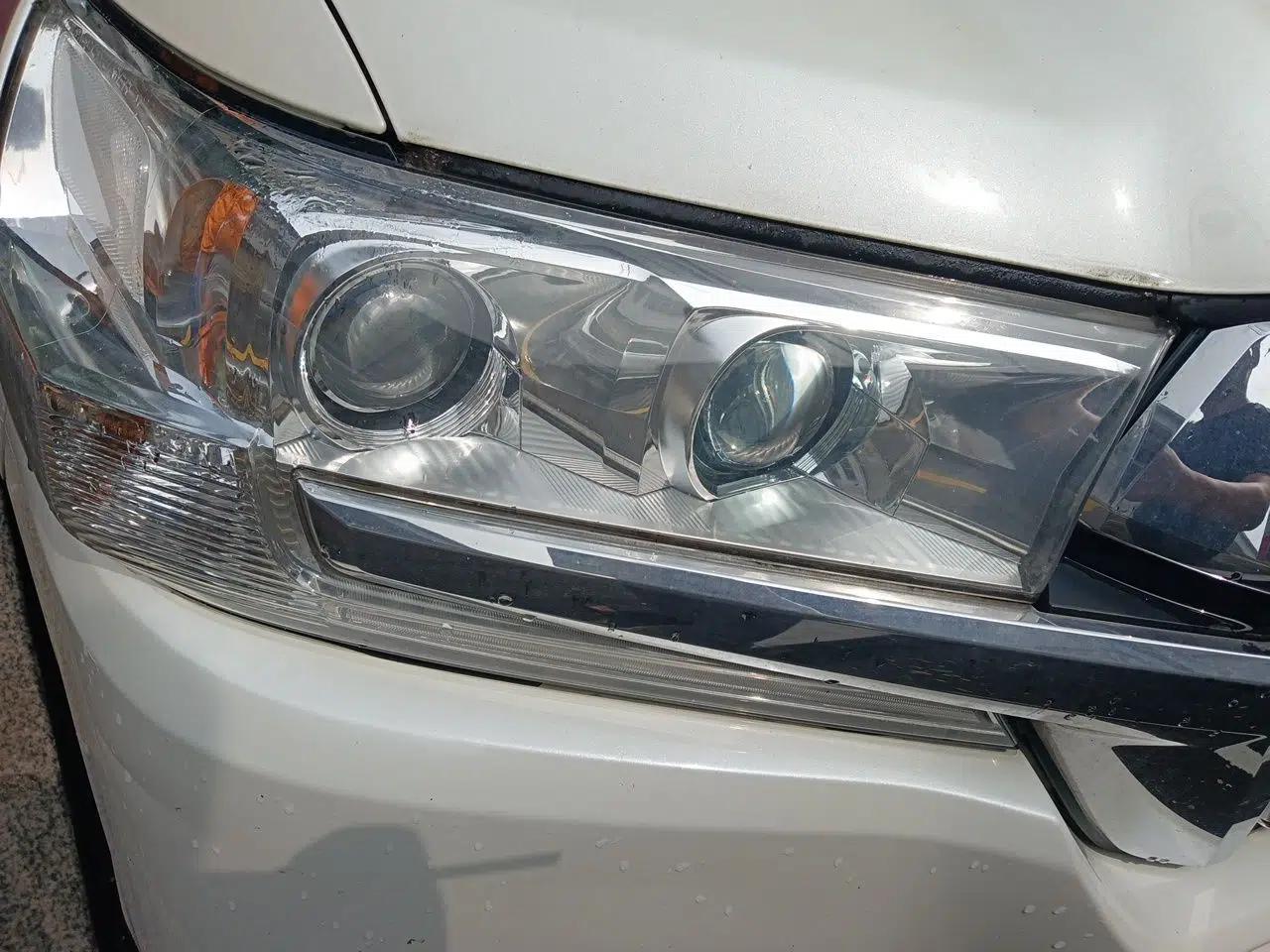 Toyota Land Cruiser 2015 4.0L V6 Middle East Limited Edition — миниатюра 7