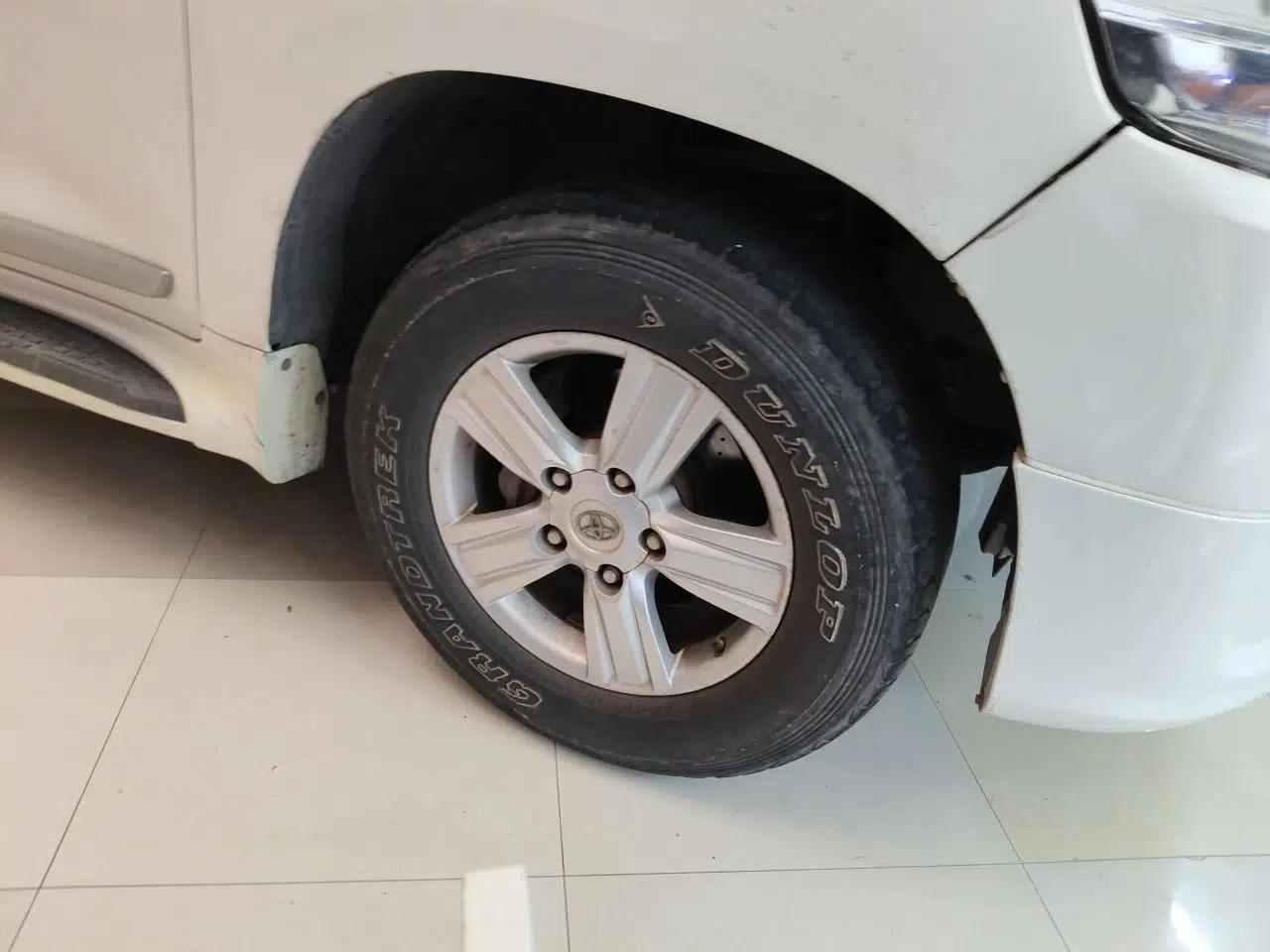 Toyota Land Cruiser Toyota Land Cruiser 2016, 4.0-liter automatic (Middle East-spec parallel import) — миниатюра 8