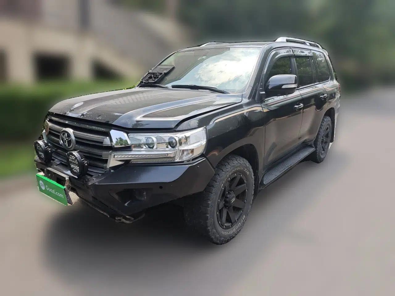 Toyota Land Cruiser Land Cruiser 2017, 4.0L Automatic, 7-Seater (Parallel Import) — миниатюра 1