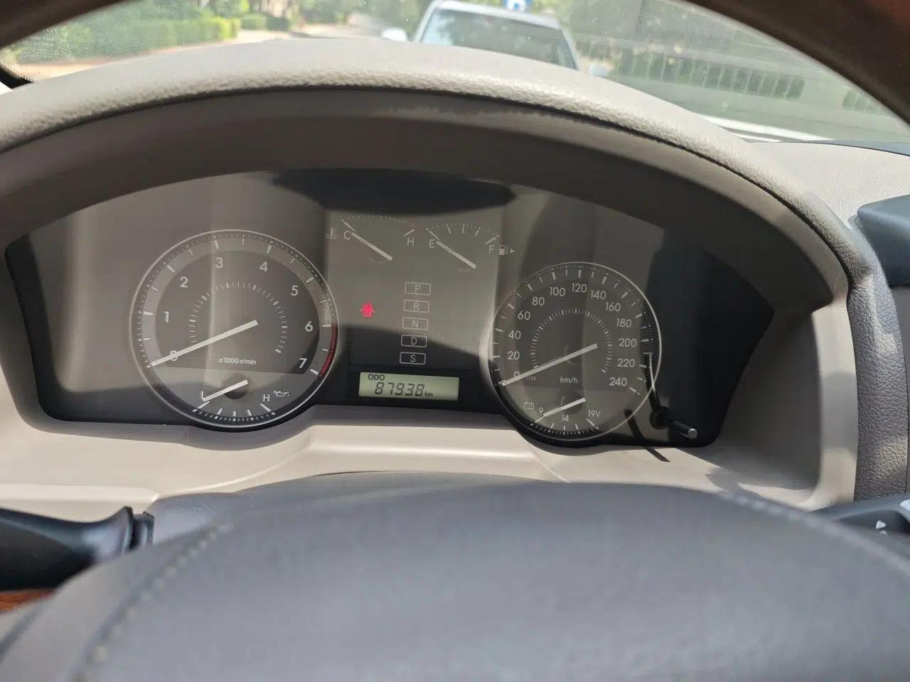 Toyota Land Cruiser Land Cruiser 2017, 4.0L Automatic, 7-Seater (Parallel Import) — миниатюра 11
