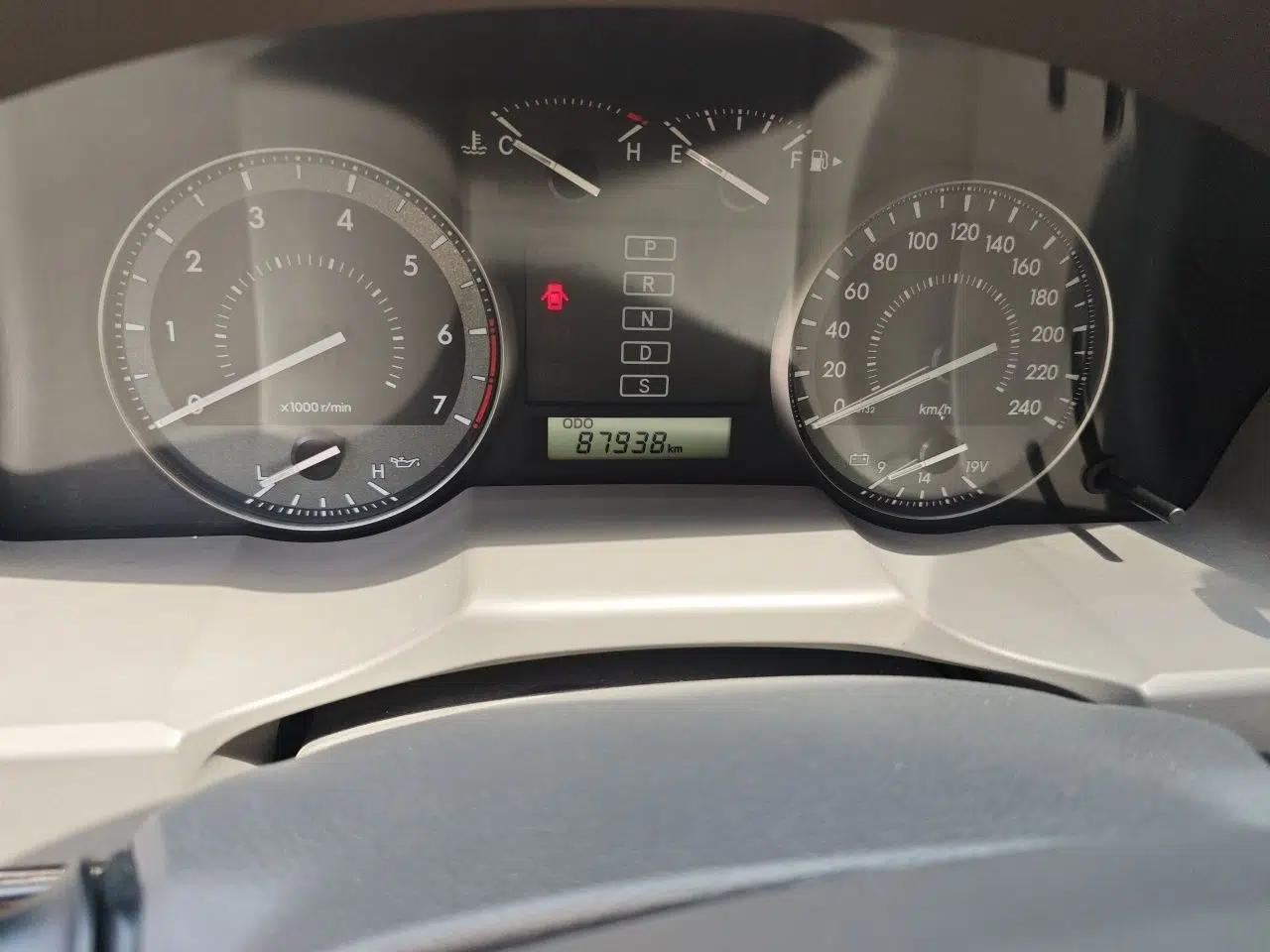 Toyota Land Cruiser Land Cruiser 2017, 4.0L Automatic, 7-Seater (Parallel Import) — миниатюра 12