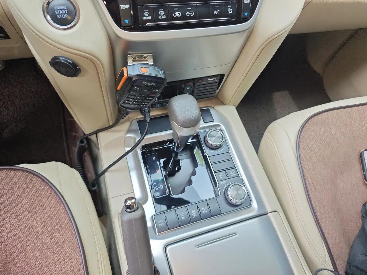 Toyota Land Cruiser Land Cruiser 2017, 4.0L Automatic, 7-Seater (Parallel Import) — миниатюра 14