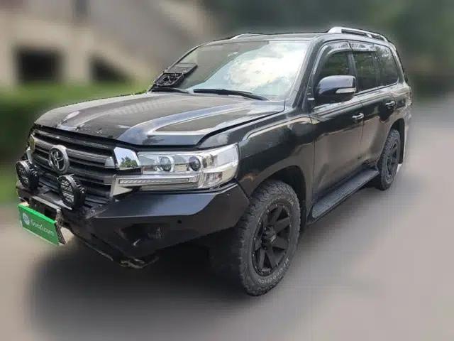 Toyota Land Cruiser Land Cruiser 2017, 4.0L Automatic, 7-Seater (Parallel Import)