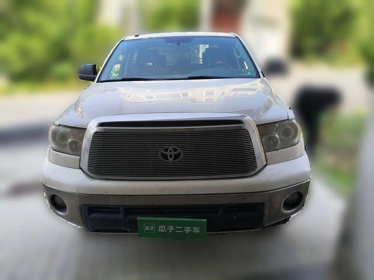 Toyota Tundra 2011 Tundra 5.7 five-seater parallel import — миниатюра 2