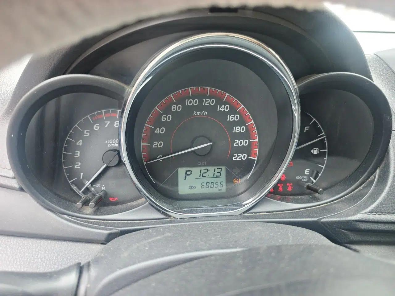 Toyota Vios FS 2021 1.5L CVT Fengchi Edition — миниатюра 11