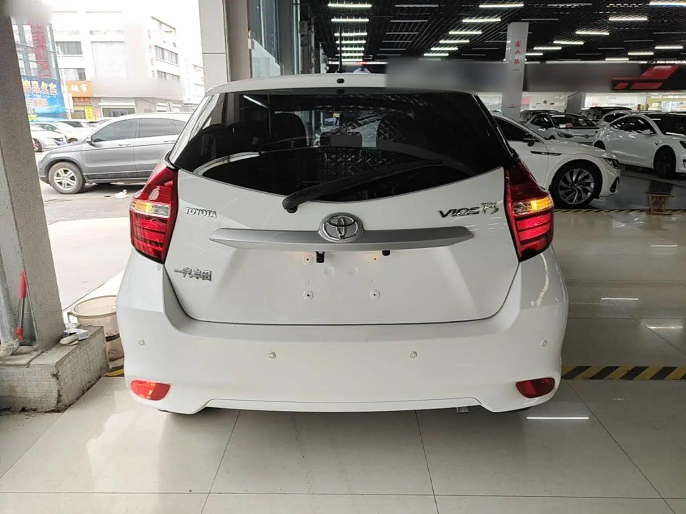 Toyota Vios FS 2019 1.5L CVT Fengchi Edition — миниатюра 5