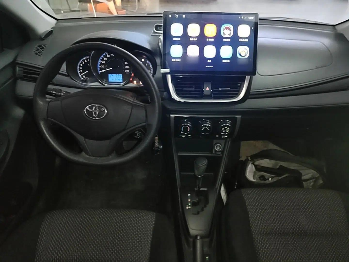 Toyota Vios FS 2017 1.5L CVT Fengchi Edition — миниатюра 12