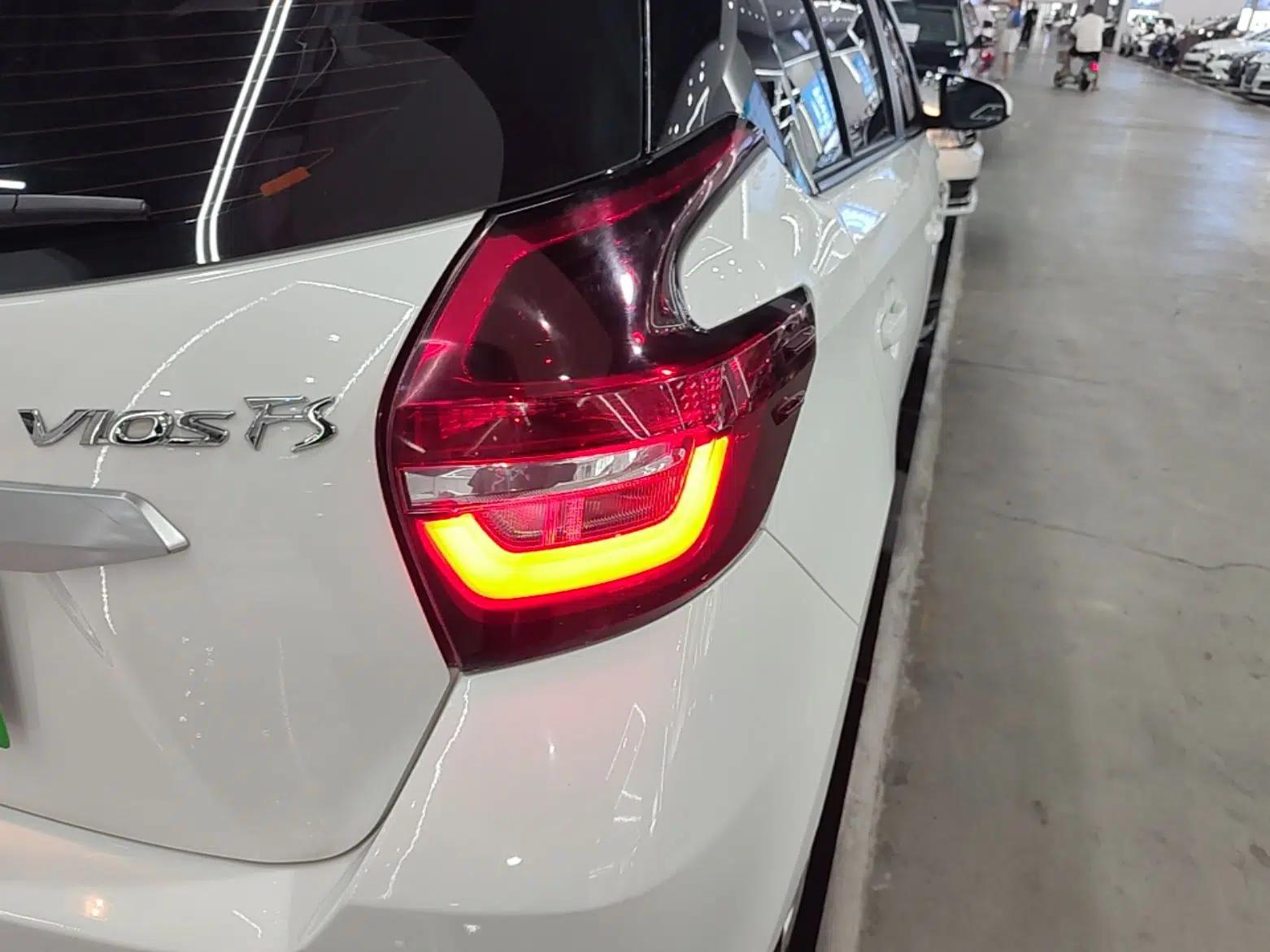 Toyota Vios FS 2022 1.5L CVT FENGCHI CARE Edition — миниатюра 9