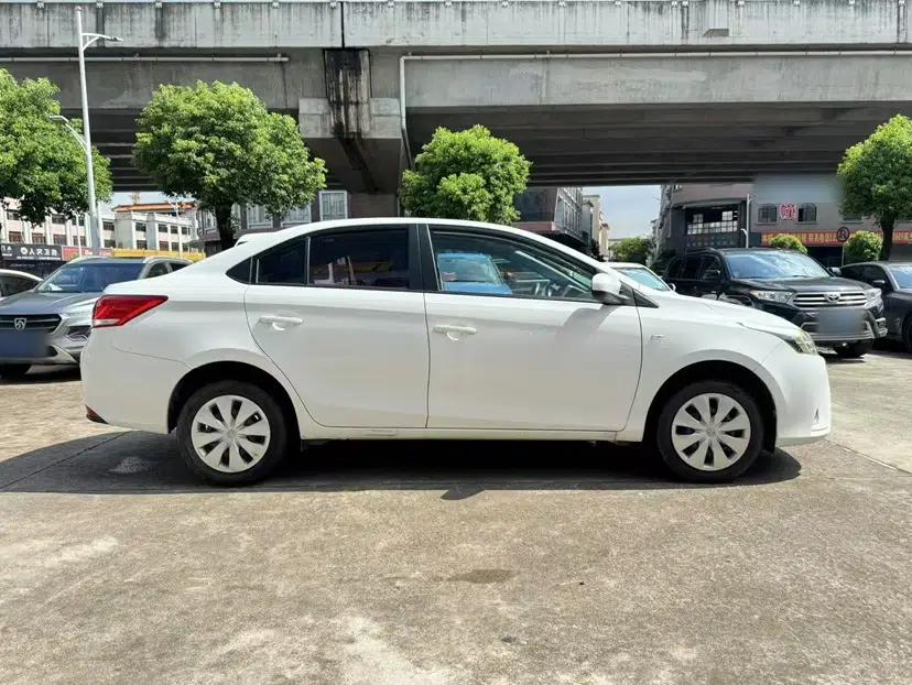 Toyota YARiS L Zhi Xiang 2019 1.5E CVT Dynamic Edition China VI compliant — миниатюра 17