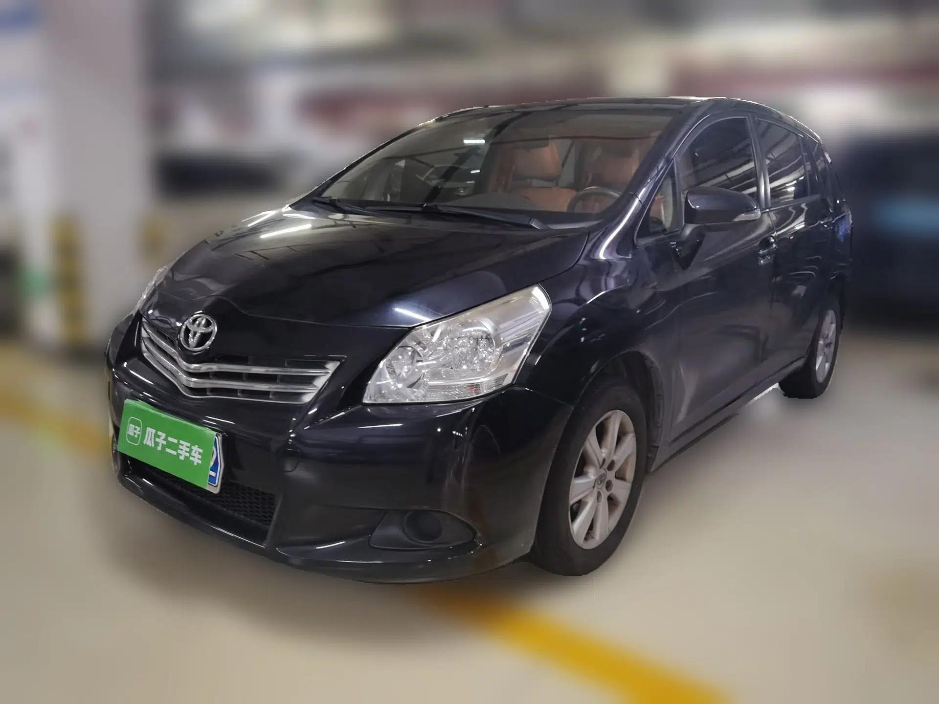 Toyota Verso 2014 Starlight 180E CVT Elite Edition — миниатюра 1