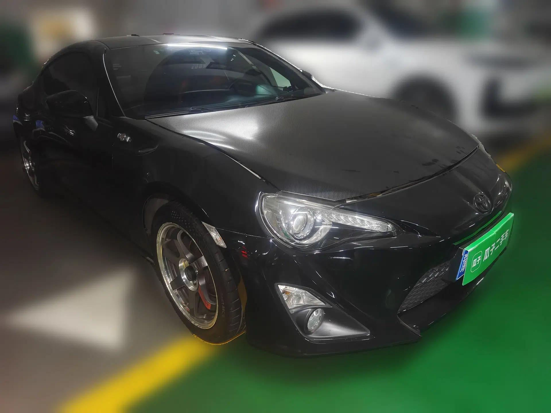 Toyota 86 2014 2.0L Manual Luxury Version — миниатюра 3