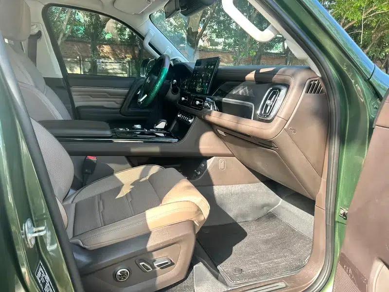 Beijing BJ60 2023 2.0T Diesel Automatic 5-Seater — миниатюра 7