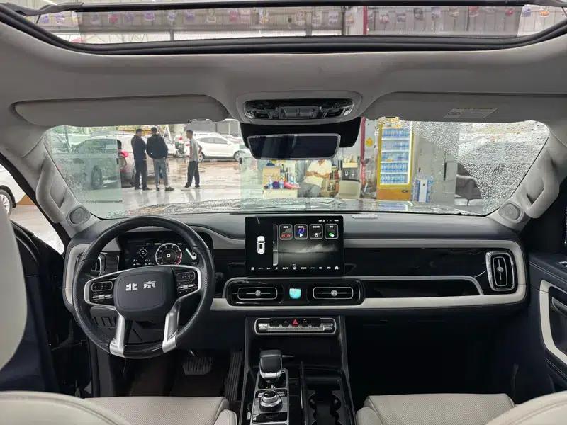 Beijing BJ60 2022 2.0T Automatic May Day Edition 5-seater — миниатюра 8