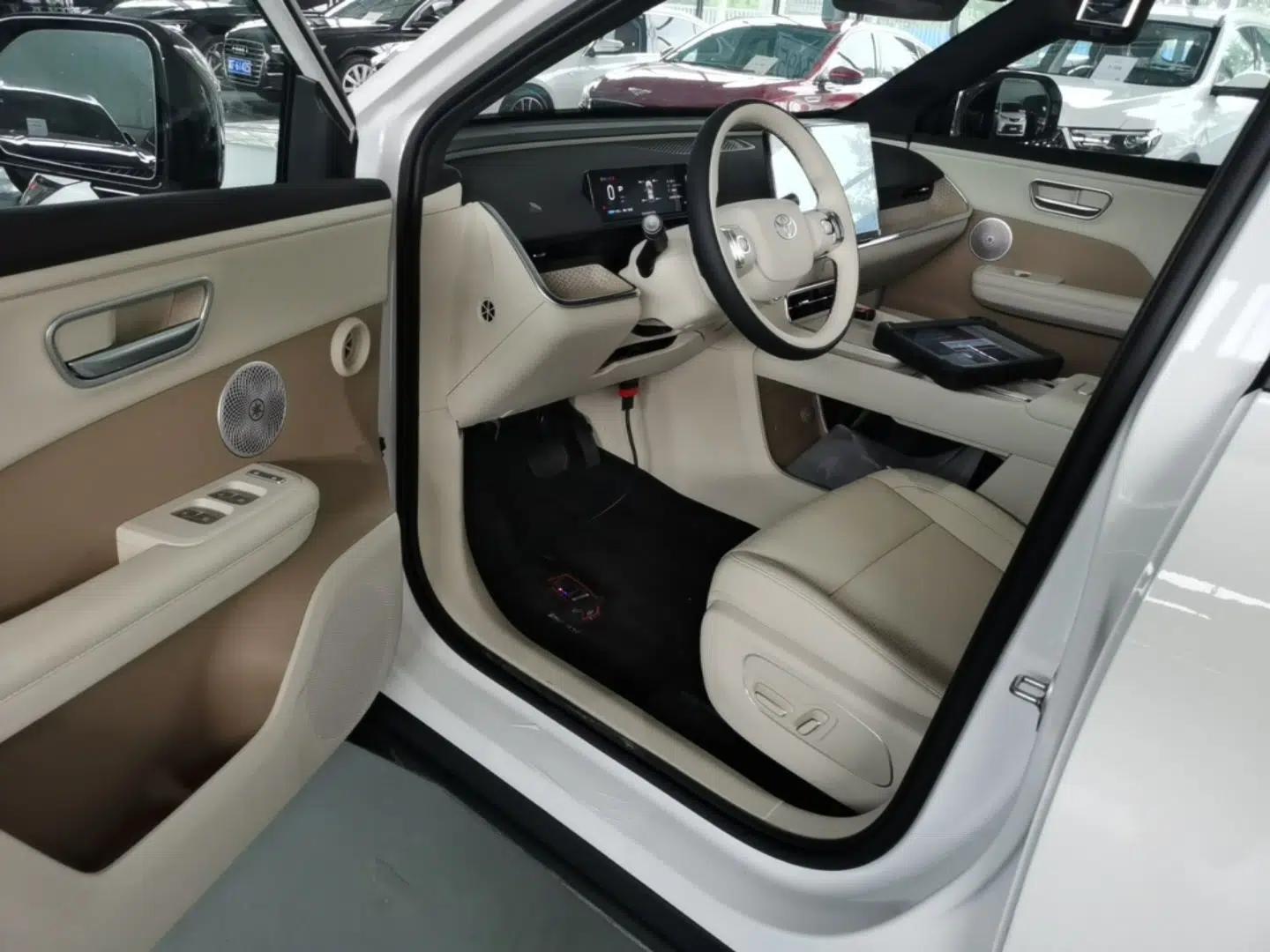 Toyota BZ 3X 2025 520 Pro — миниатюра 23