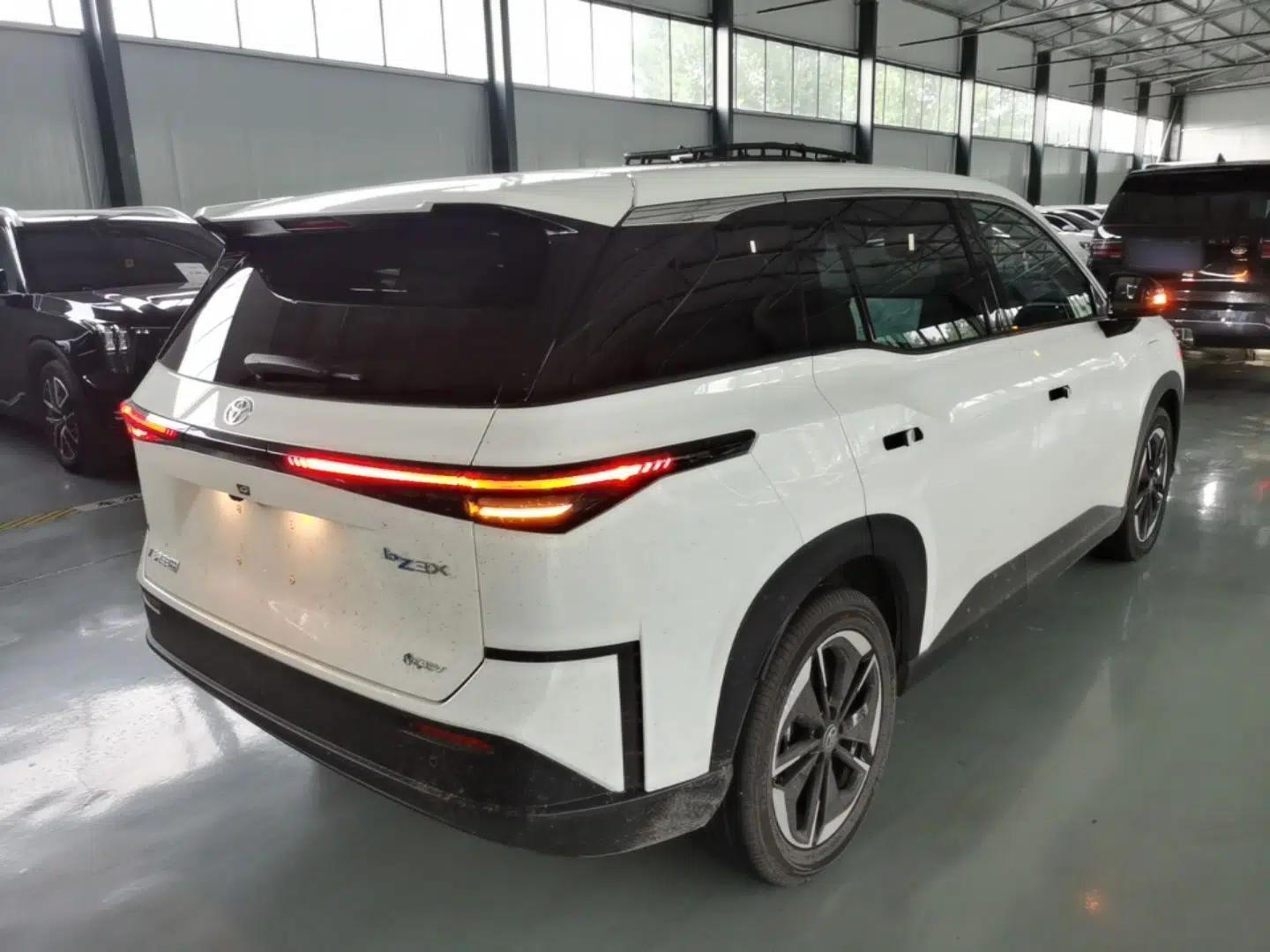 Toyota BZ 3X 2025 520 Pro — миниатюра 6
