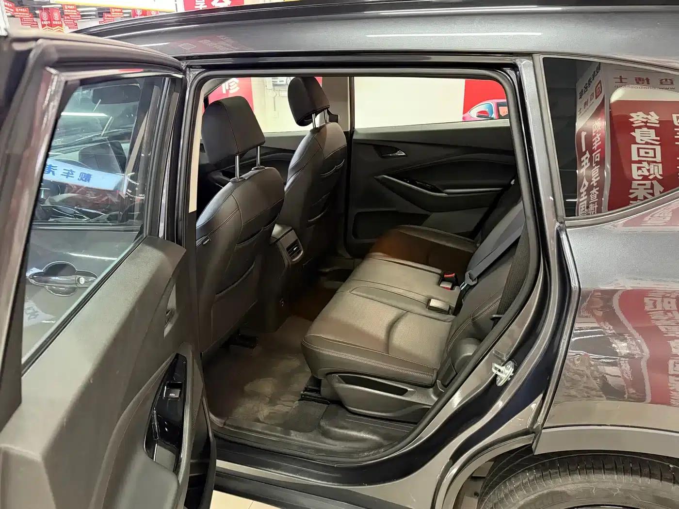 2020 Chevrolet Orlando Mild Hybrid Redline 530T Automatic Luxury Edition (5+2 models) — миниатюра 10