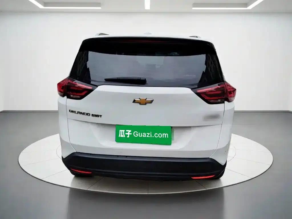 2019 Chevrolet Orlando 530T Automatic Mickey Mouse Custom Edition (5+2 models) China VI Emission Standard — миниатюра 3