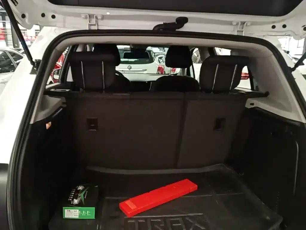 Chevrolet Trax 2017 1.4T Manual 2WD Comfort Model — миниатюра 19