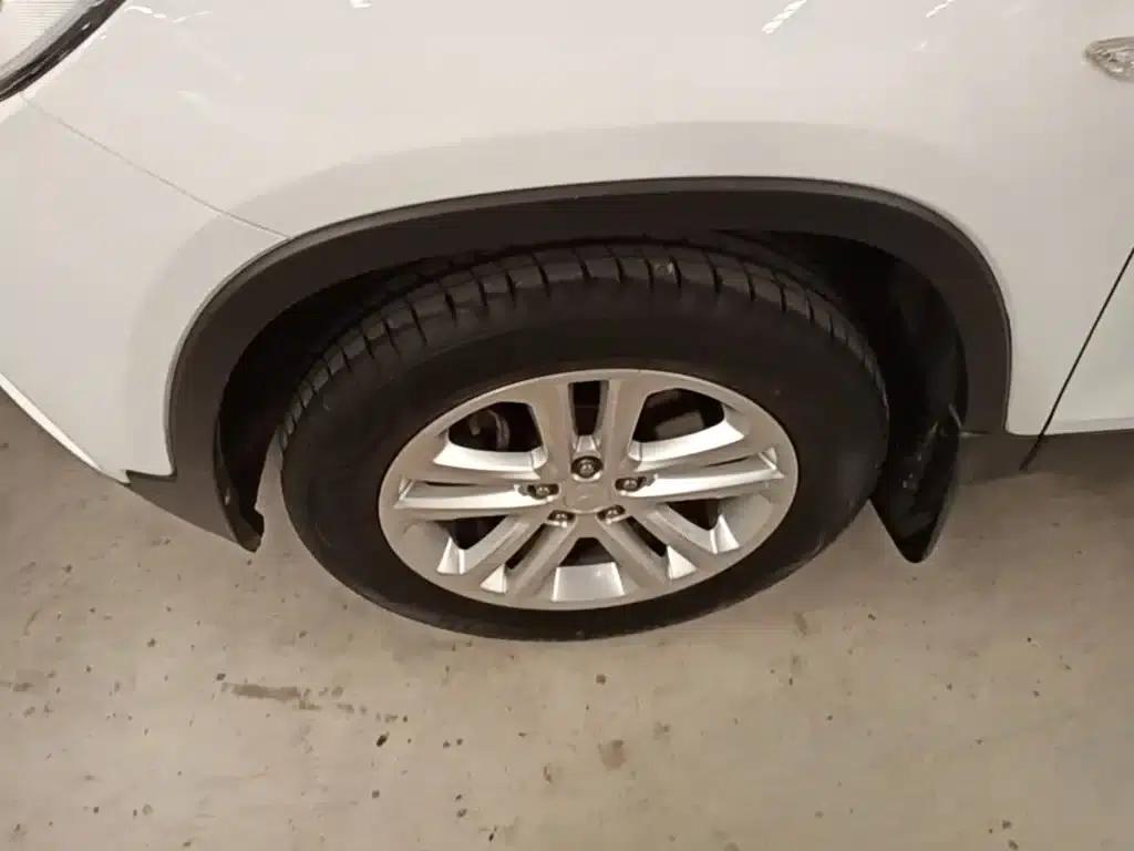 Chevrolet Trax 2017 1.4T Manual 2WD Comfort Model — миниатюра 23