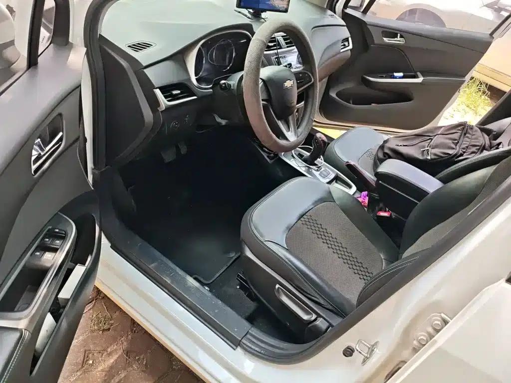 Chevrolet Aveo RV 2016 1.5L Automatic Smart Edition — миниатюра 13