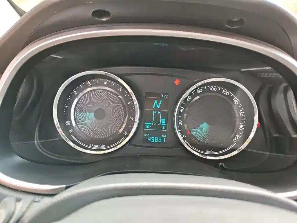 Chevrolet Aveo RV 2016 1.5L Automatic Smart Edition — миниатюра 8