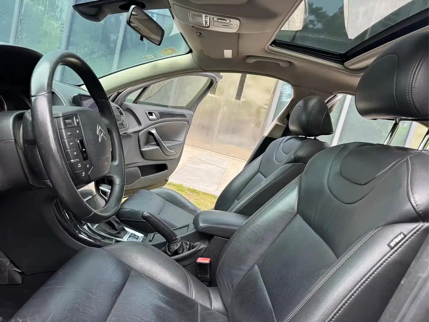 Citroën C5 2013 2.0L Automatic Premium Edition — миниатюра 9